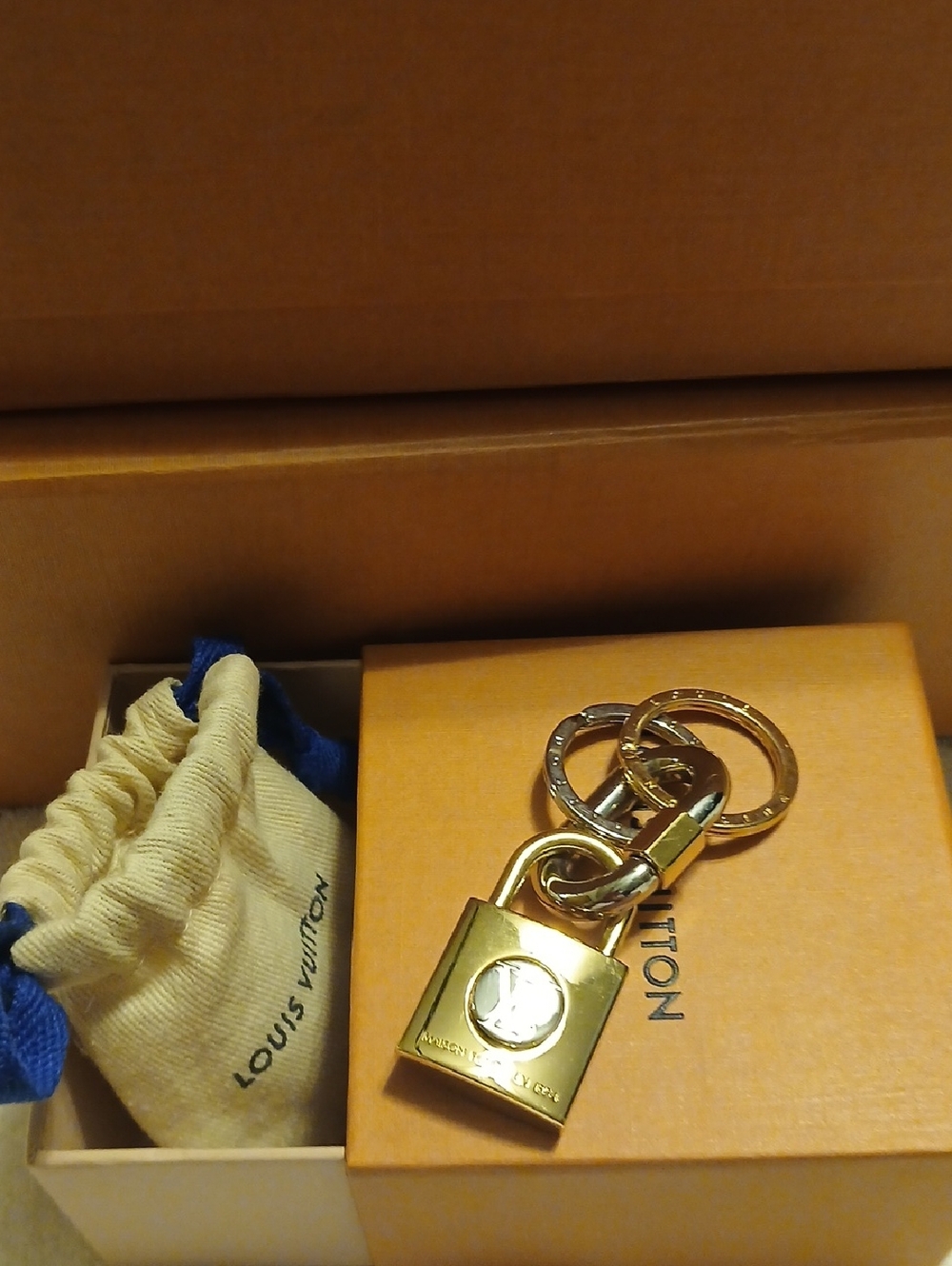 Key Chain Louis Vuttion